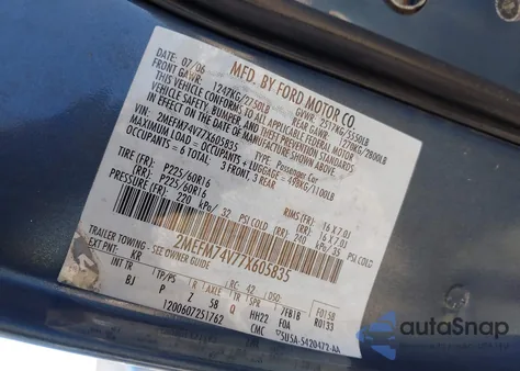 2007 Mercury Grand Marquis Gs из США, поврежденный, VIN 2MEFM74V77X605835